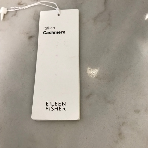 Eileen Fisher 100% Cashmere Off-White Sweater - Picture 4 of 5